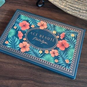 Ace Beaute Eyeshadow Palette Nostalgia